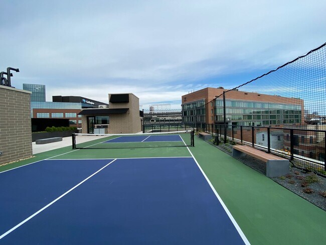 Foto del edificio - 1120 W Patterson Ave