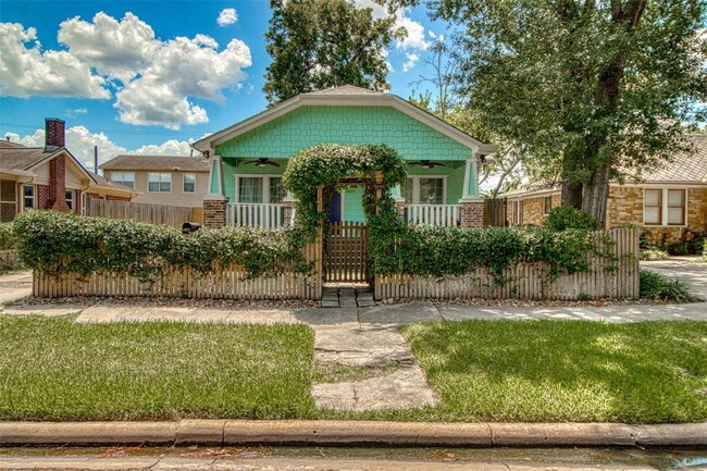 Foto del edificio - 1454 Munger St