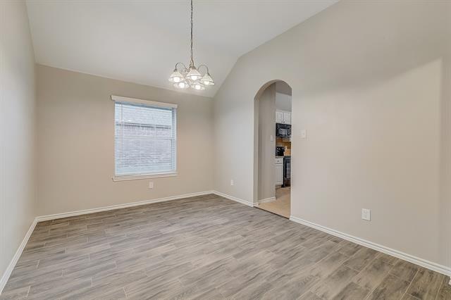 Foto del edificio - 6410 Peach Tree Ct