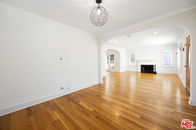 Building Photo - 2254 Camden Ave