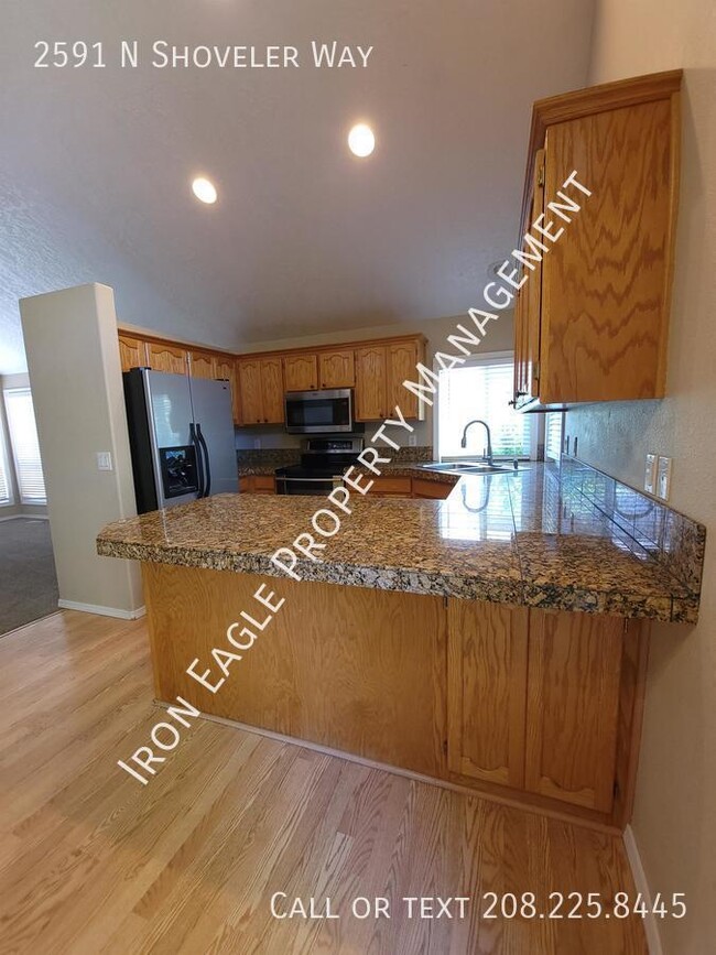 Foto del edificio - 2591 N Shoveler Way