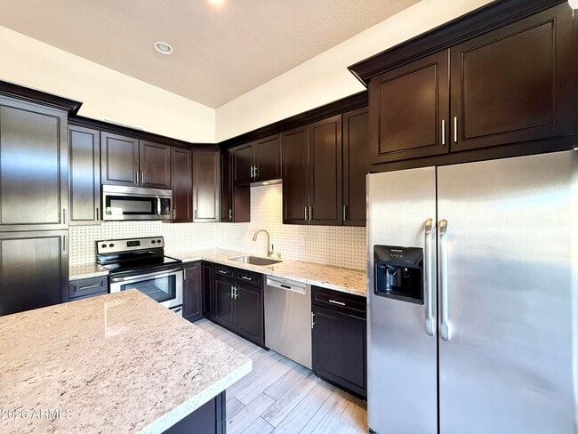 Building Photo - 15615 Chicory Dr