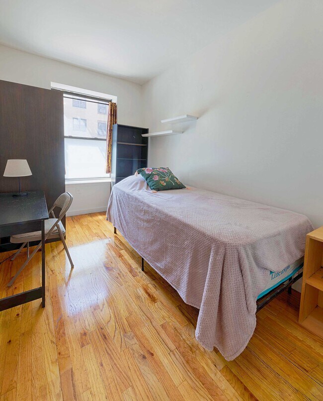 Foto del edificio - 205 W 103rd St