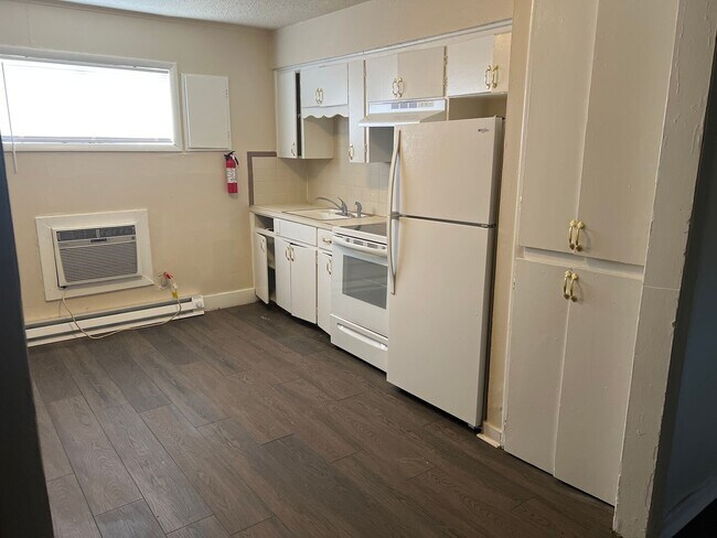 Foto del edificio - 2bd / 1bth