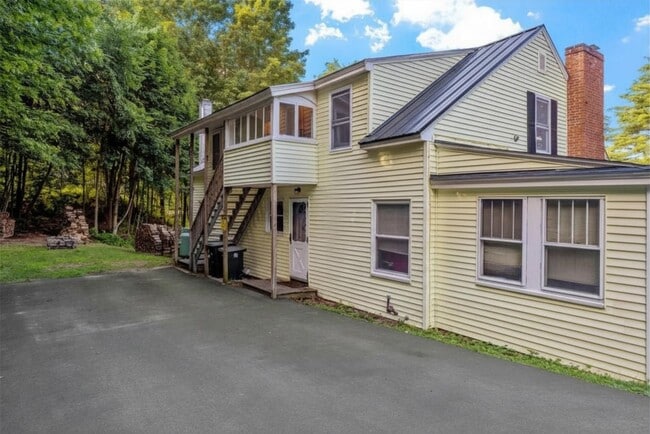 Building Photo - 308 Prospect St