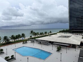 Building Photo - 1950 S Ocean Dr