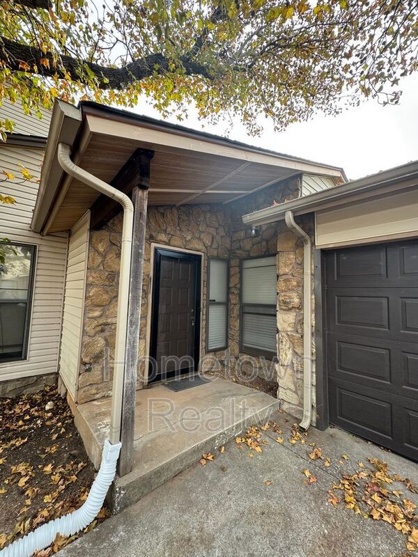 Photo - 922 NW 116th&nbsp;Court Townhome