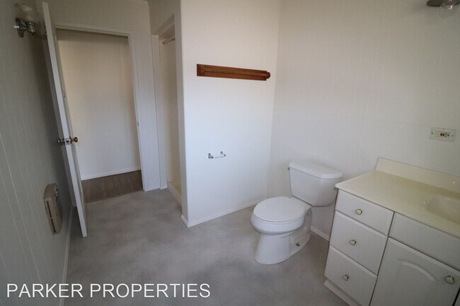 Foto del edificio - 3 br, 2 bath House - 9766 Dunbar Lane