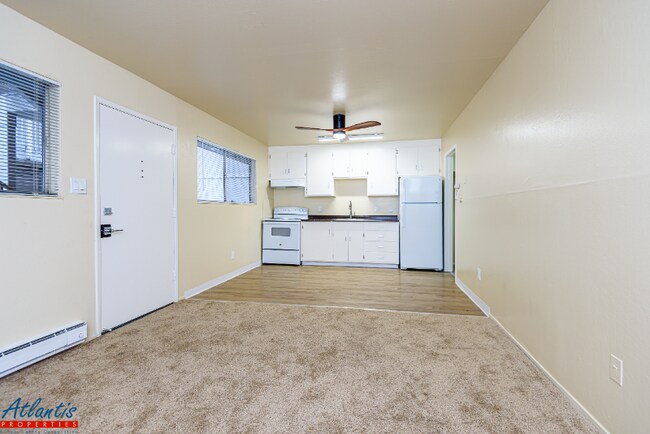 Foto del edificio - 555 S 10th St