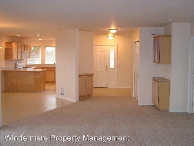 Building Photo - 326 E Bellis Fair Pkwy