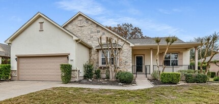 Building Photo - 405 Dawson Trail