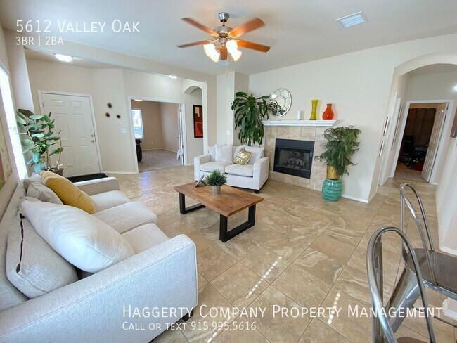 Foto del edificio - West El Paso 3 bed refrig A/C Home. Possib...