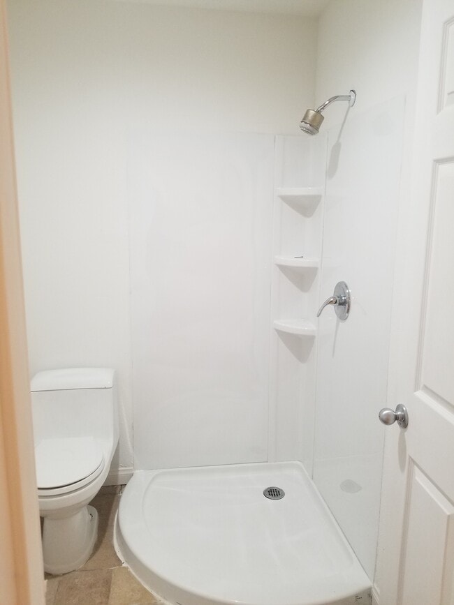 Foto del edificio - 7612 Linley Ln