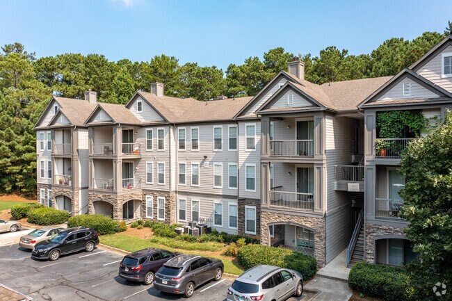 Building Photo - MAA McDaniel Farm
