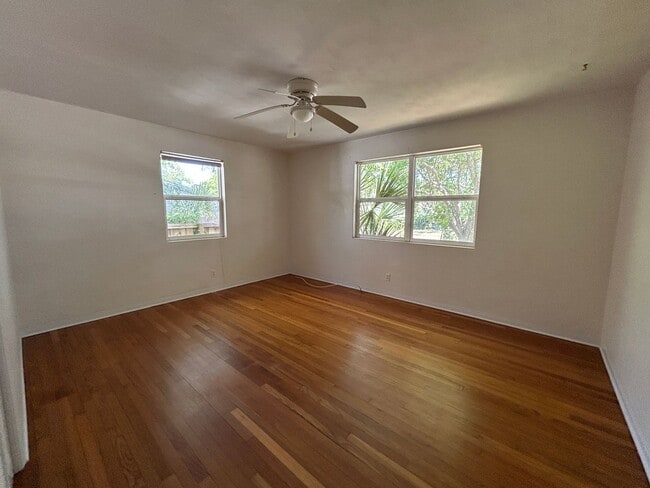 Building Photo - 3 bedroom 2 Bath for Rent