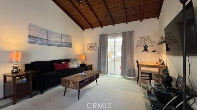 Foto principal - 11030 Morrison St
