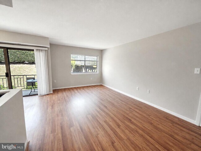 Foto del edificio - 5107 Crossfield Ct
