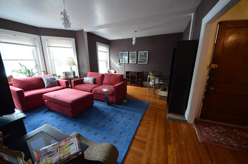 Foto principal - 807 Washington St