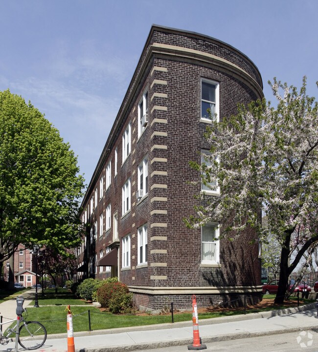 37 47 St Marys Brookline Ma 02446 Apartments 37 47 St Marys
