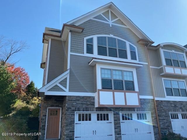 Foto principal - 6 Maple Leaf Dr