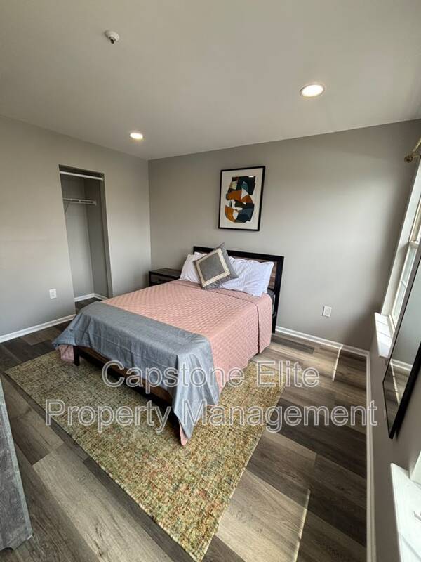 Foto del edificio - 75 Cornerstone Ln
