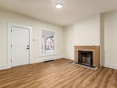 Foto del edificio - 1167 E Whittier St