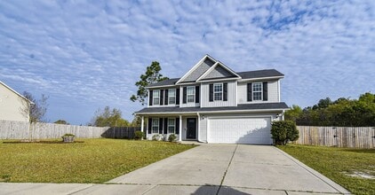 Building Photo - 131 Flag Ln