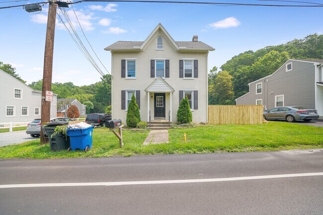 Foto del edificio - 661 Downingtown Pike