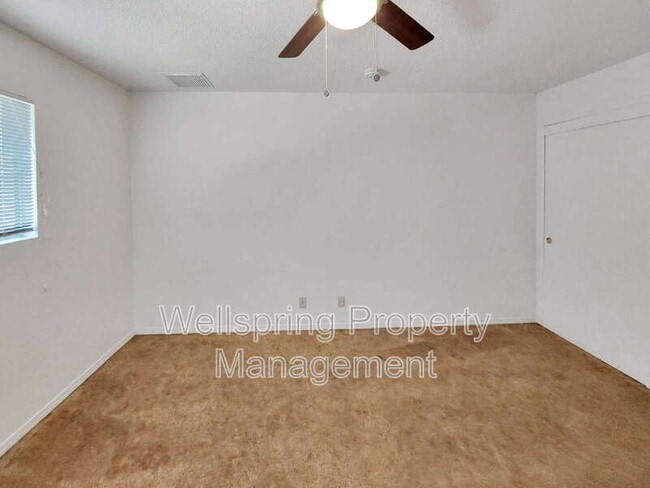 Building Photo - 209 N Alvord St