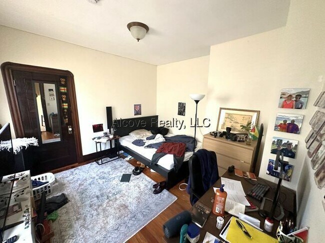 Foto del edificio - 139 College Ave