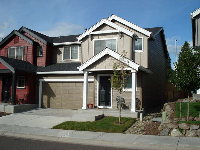 BEAUTIFUL THREE BEDROOM TOWN HOME IN CAMAS Townhome Rentals in Camas