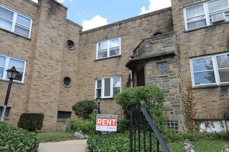 Building Photo - 510 S Pleasant Pl