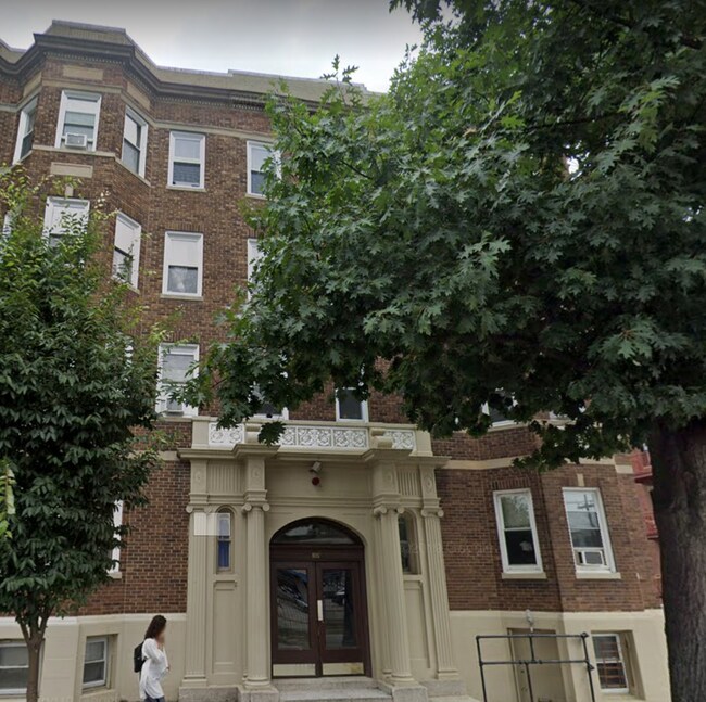 Building Photo - 1185 Commonwealth Ave