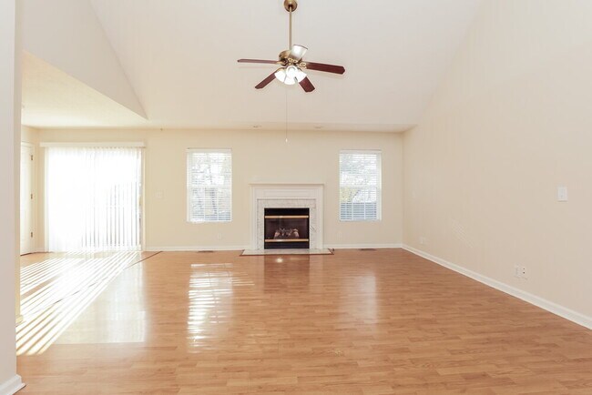 Foto del edificio - 2313 Leighton Way