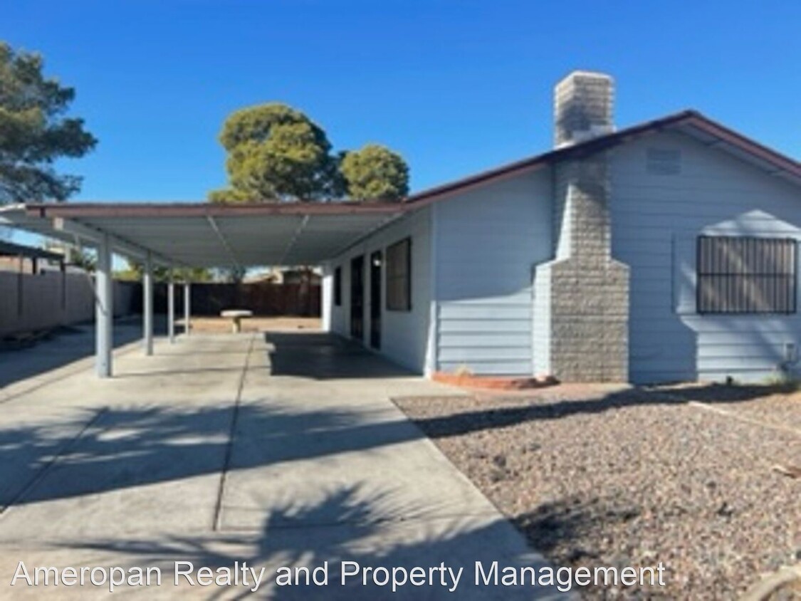 Primary Photo - 4 br, 2 bath House - 5189 San Anselmo St