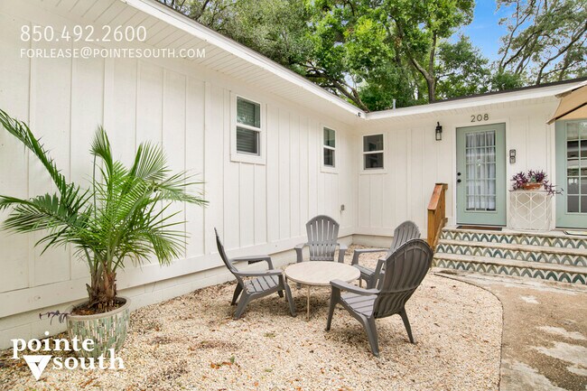 Building Photo - 208 E 22nd Ave