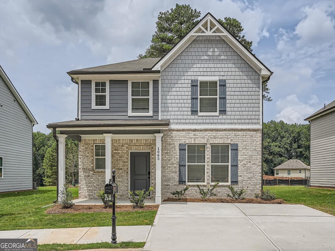 Primary Photo - 1065 Thomasville Estates Rd SE