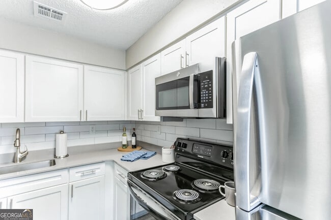 Photo - 1067 Pitts Rd (Atlanta, GA) Apartment