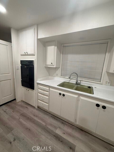 Foto del edificio - 8228 Beech Ave