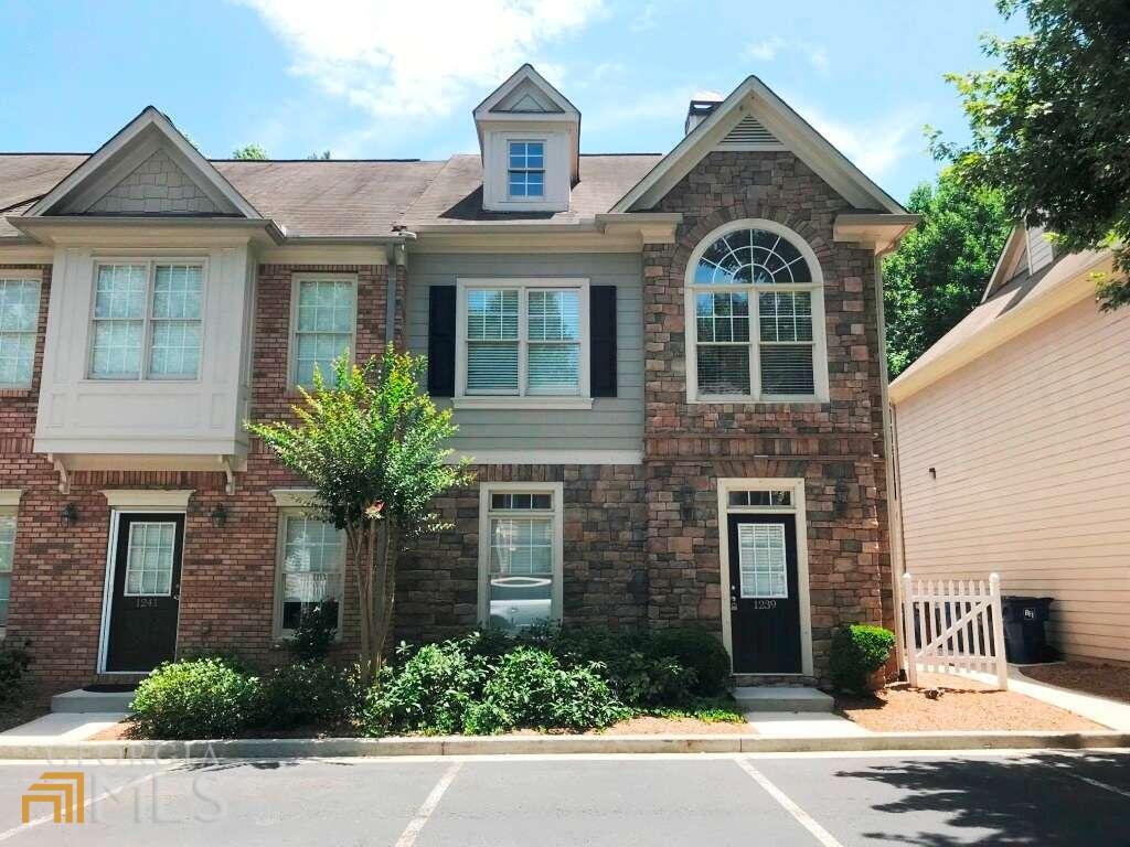 1239 Harris Commons Pl, Roswell, GA 30076 Townhome Rentals in Roswell