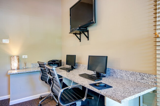 Punto de interés de Clary_s Crossing-002 - Clarys Crossing