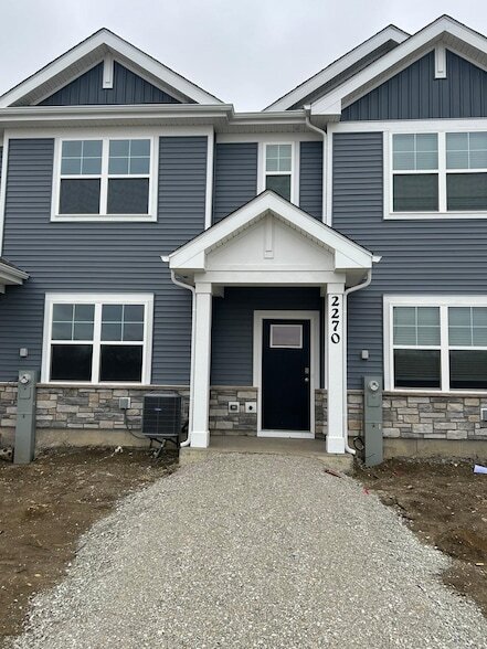 Building Photo - 2270 Barbera Dr