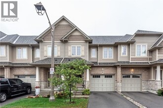 Building Photo - 80 Dunrobin Ln