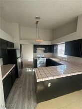 Building Photo - 5709 Palma del Sol Way