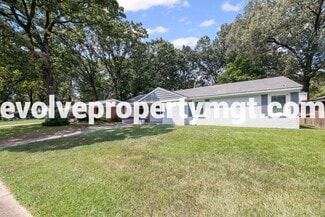 Building Photo - 4584 Willow Rd