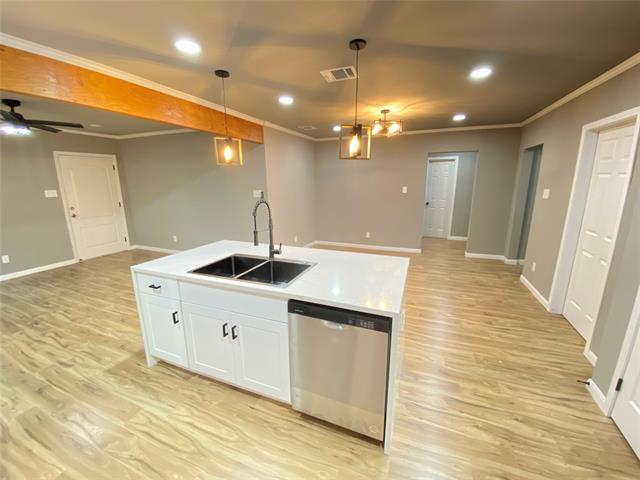 Building Photo - 1619 S Marsalis Ave