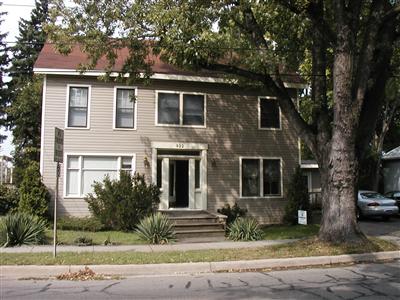 Primary Photo - 922 Lake Blvd