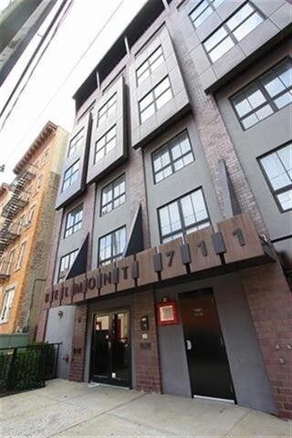 Foto principal - 711 Clinton St