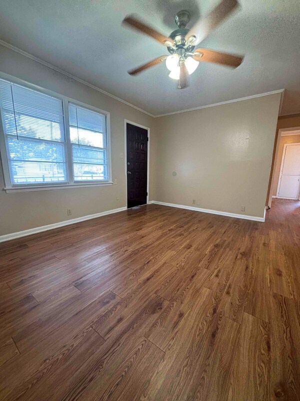 Building Photo - 1022 Donald St