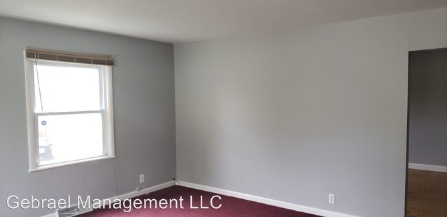 Building Photo - 3 br, 1 bath House - 817 W Atherton